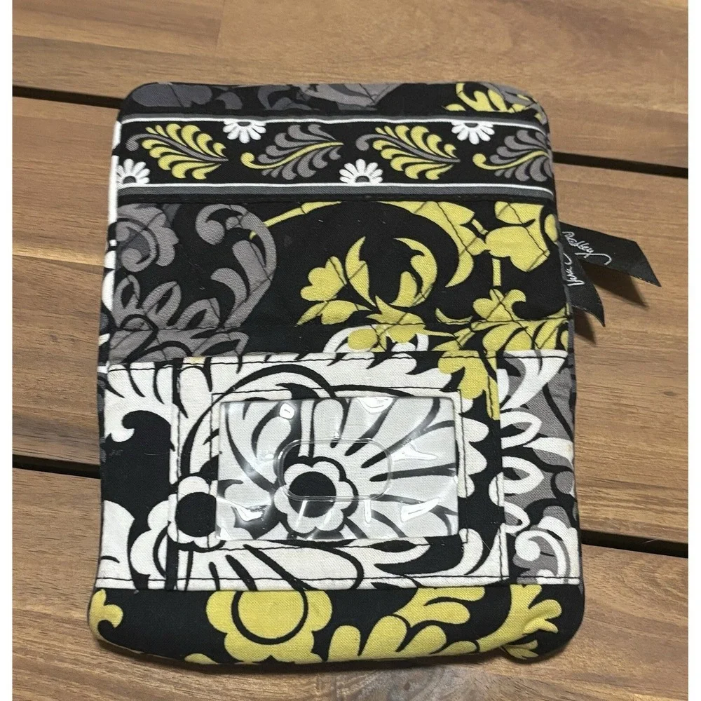 Vera Bradley Wallet Baroque Black‎ White And Yellow Retired Design Pre-Owned
